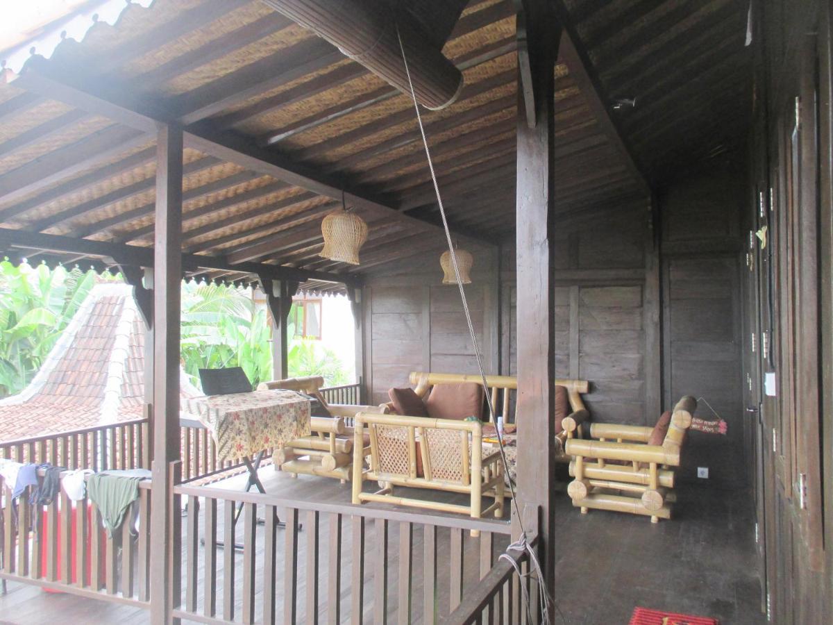 Green Paddy Hostel & Villa Убуд Екстер'єр фото